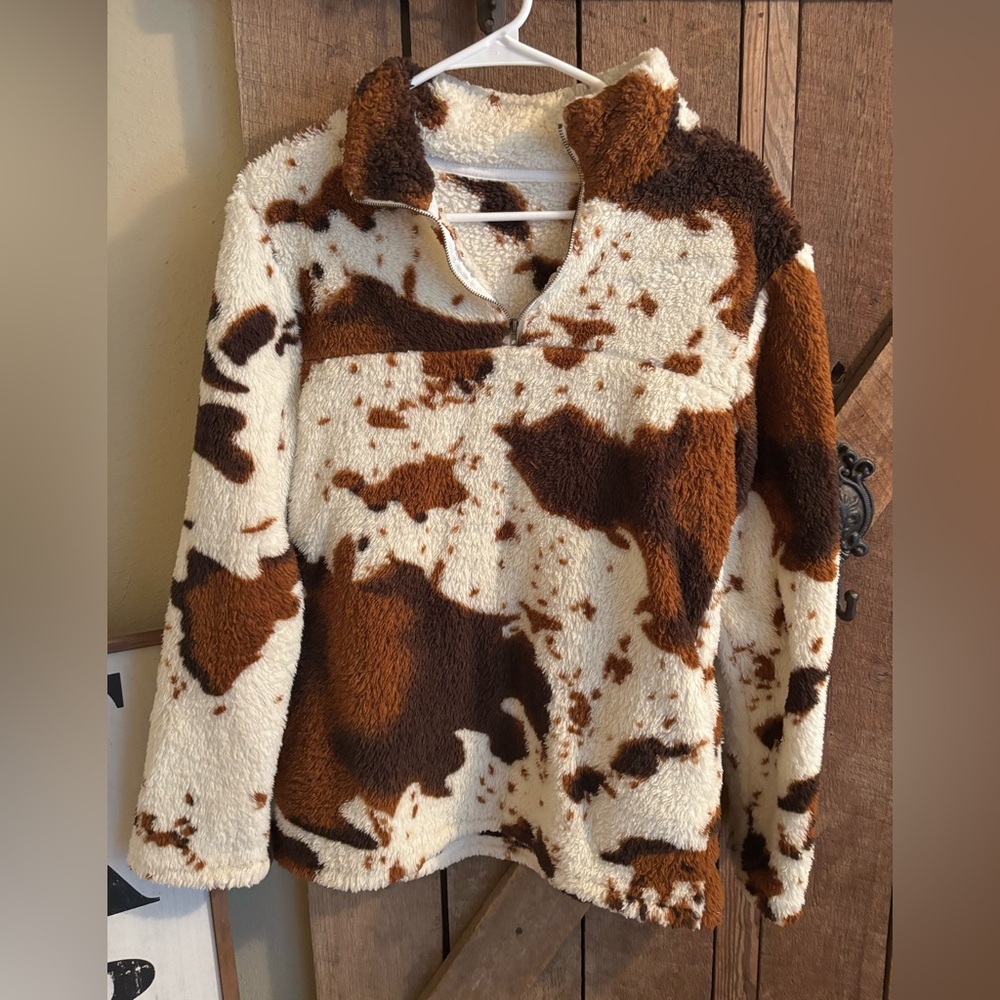 Cozy Cow Print Women's Half Zip